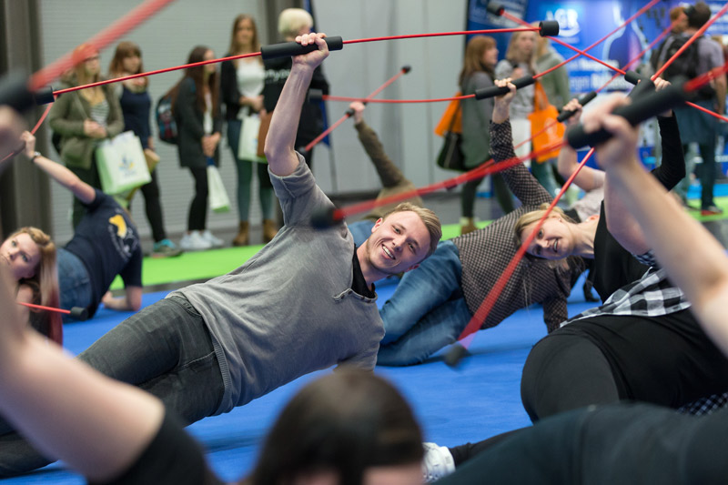 Mitmachen statt zusehen, heißt es auf der Aktionsfläche der therapie Leipzig. Foto: Leipziger Messe GmbH / Tom Schulze